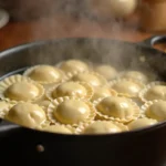 Jak gotować pierogi: Przewodnik po najlepszych metodach